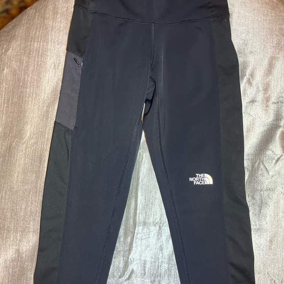 Extra Small Unisex The Northface Leggings - Picture 10 of 15